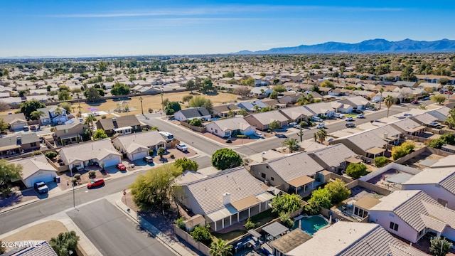 bird's eye view featuring a mountain view