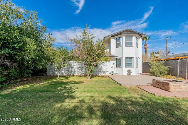 505 W Howe St, Tempe, AZ 85281 - rear view of property with a patio