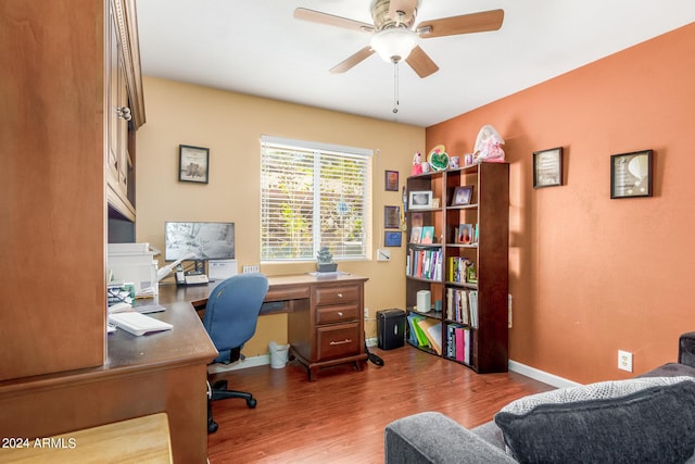 3136 W Sunnyside Ave, Phoenix, AZ 85029 - office space featuring ceiling fan and wood-type flooring
