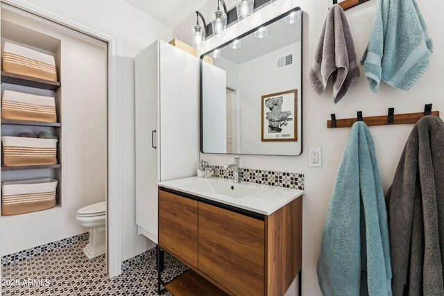 3201 E Colter St, Phoenix, AZ 85018 - bathroom featuring vanity and toilet