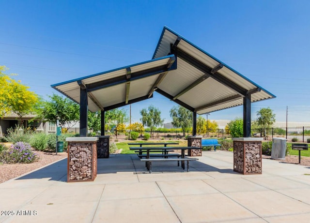3714 S 58th Dr, Phoenix, AZ 85043 - view of community