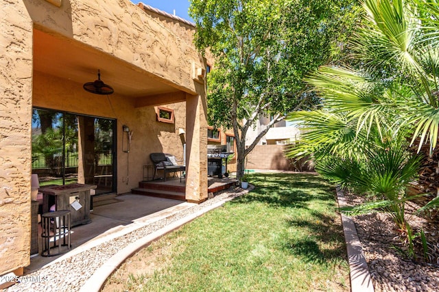 3041 E Fremont Rd, Phoenix, AZ 85042 - view of yard featuring a patio