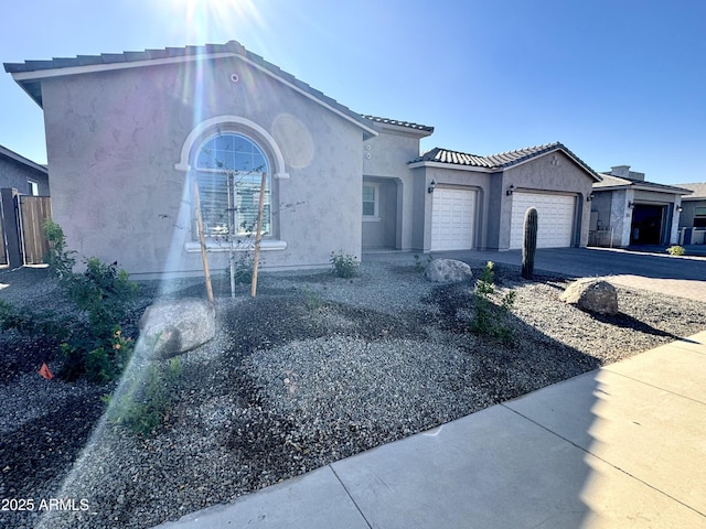 view of front of property featuring a garage