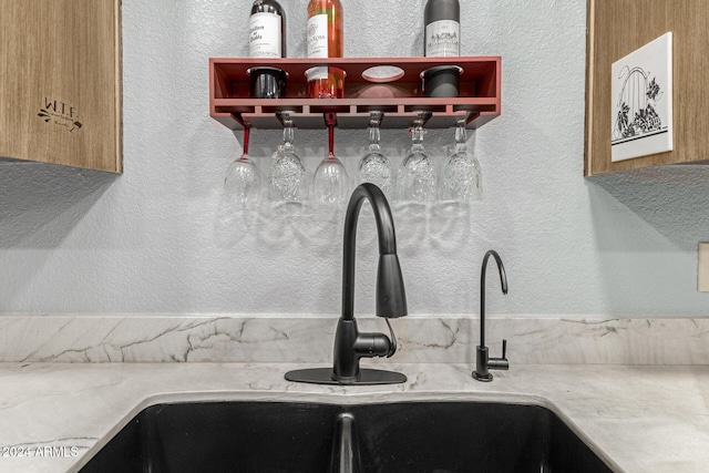 room details featuring sink