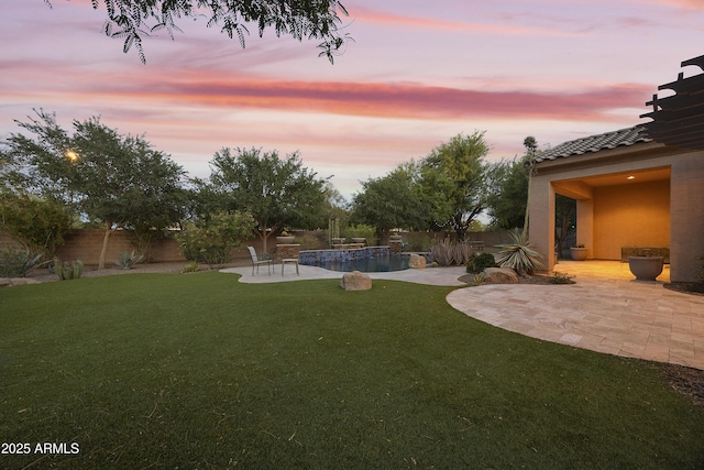 2727 S Balboa Dr, Gilbert, AZ 85295 - yard at dusk featuring a patio