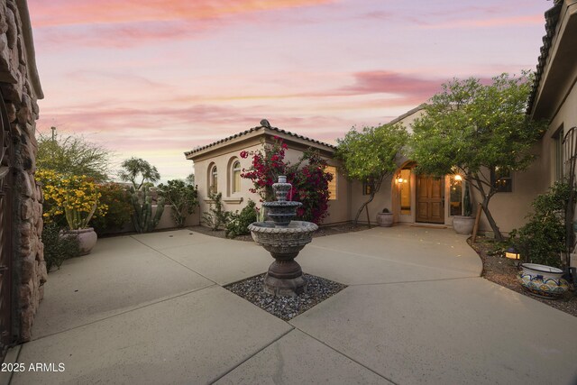 2727 S Balboa Dr, Gilbert, AZ 85295 - patio terrace at dusk featuring fence