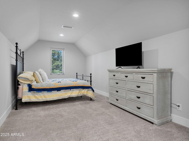 956 S Torrey Pines Dr, Williams, AZ 86046 - bedroom with lofted ceiling, light carpet, and recessed lighting