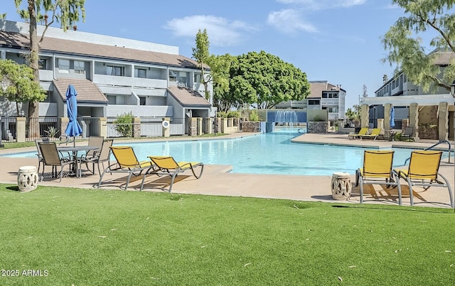 1331 W Baseline Rd Unit 360, Mesa, AZ 85202 - community pool featuring a patio area and a residential view