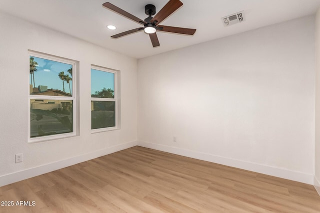 720 E Chilton Dr, Tempe, AZ 85283 - empty room featuring a ceiling fan, light wood-style floors, and recessed lighting