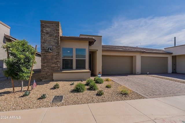 view of front of home featuring a garage