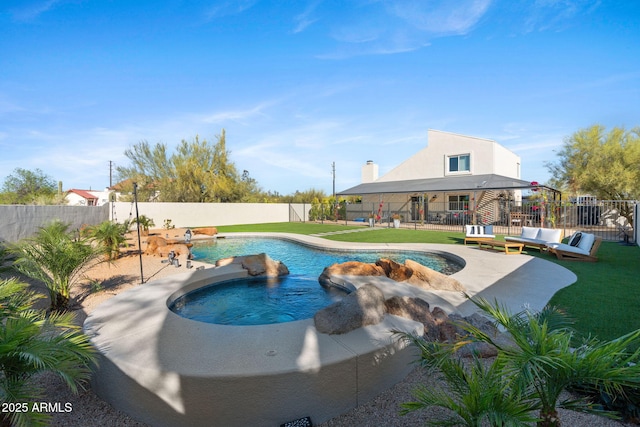 31032 N 66th St, Cave Creek, AZ 85331 - view of swimming pool featuring a patio