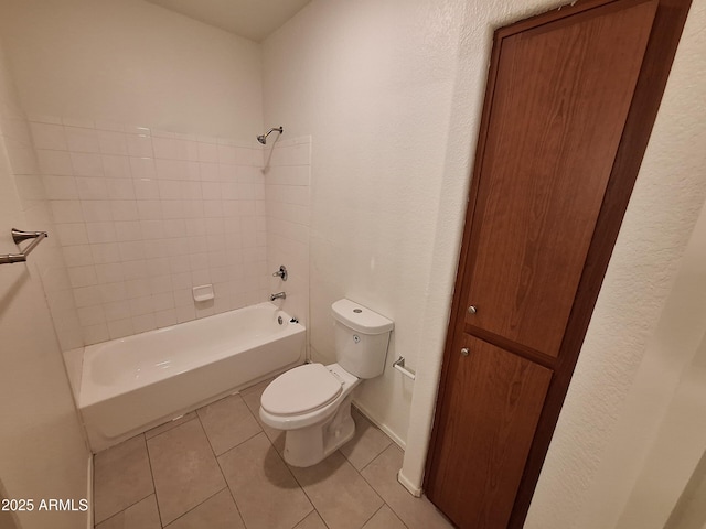 1941 S Pierpont Dr Unit 1043, Mesa, AZ 85206 - bathroom with tile patterned floors, shower / bathtub combination, and a textured wall