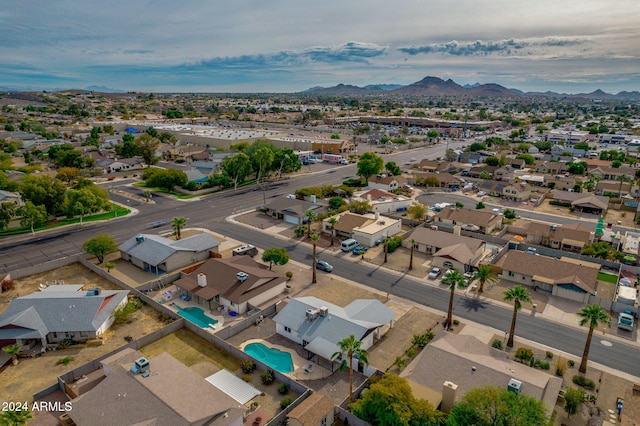 bird's eye view with a mountain view