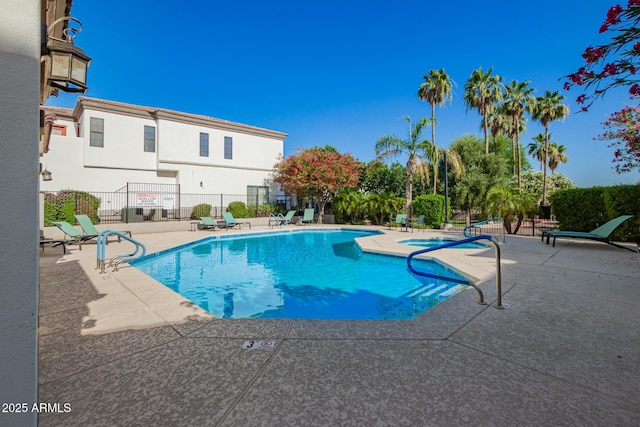3150 E Beardsley Rd Unit 1081, Phoenix, AZ 85050 - community pool featuring a patio area