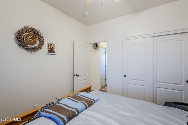 bedroom featuring a closet and ceiling fan