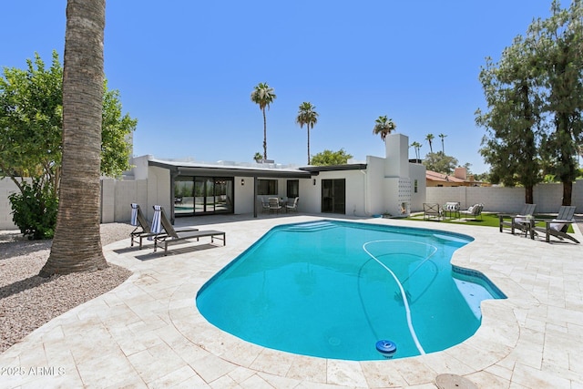 4842 E Surrey Ave, Scottsdale, AZ 85254 - view of swimming pool with a patio area and a fenced backyard
