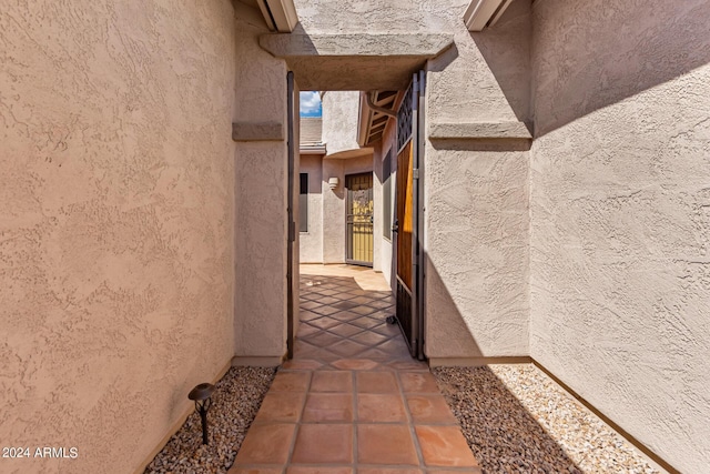 10902 E Silver Mine Rd, Gold Canyon, AZ 85118 - view of hall