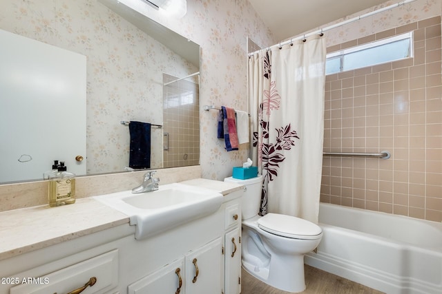 full bath featuring shower / bath combination with curtain, toilet, and wallpapered walls