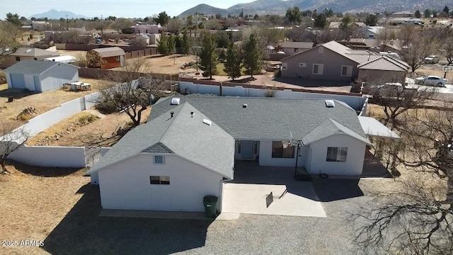 bird's eye view featuring a mountain view