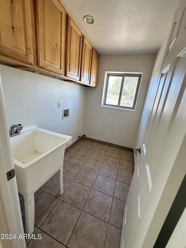 bathroom featuring toilet