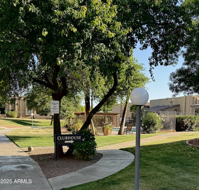3825 E Camelback Rd Unit 152, Phoenix, AZ 85018 - view of surrounding community