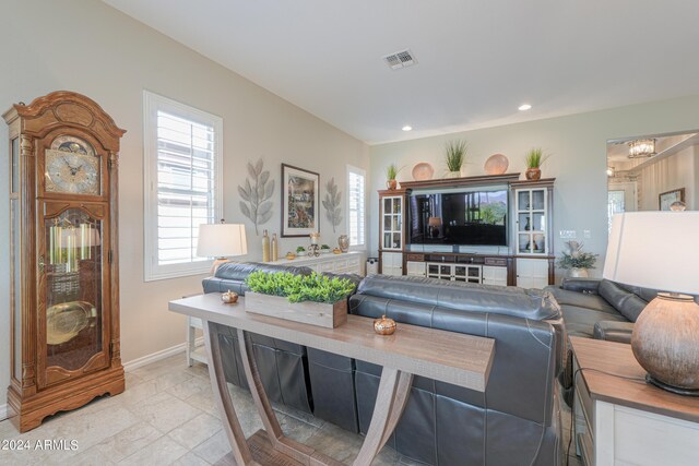 living room featuring ceiling fan