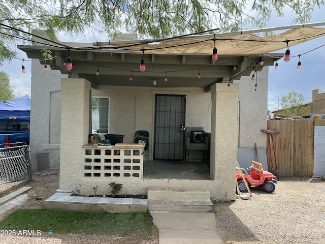 417 N 18th Dr, Phoenix, AZ 85007 - property entrance with stucco siding
