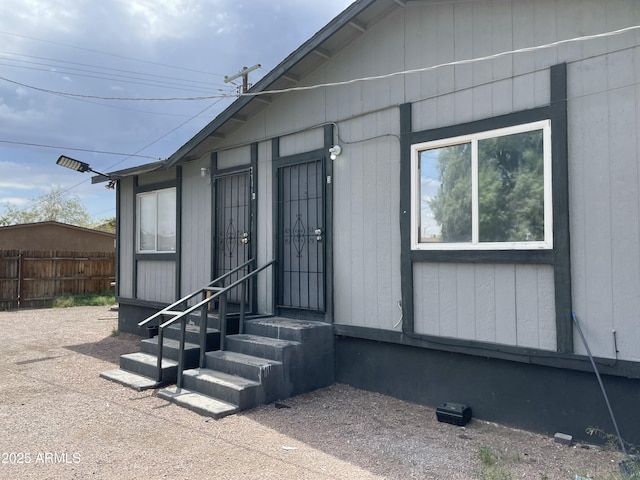417 N 18th Dr, Phoenix, AZ 85007 - view of doorway to property