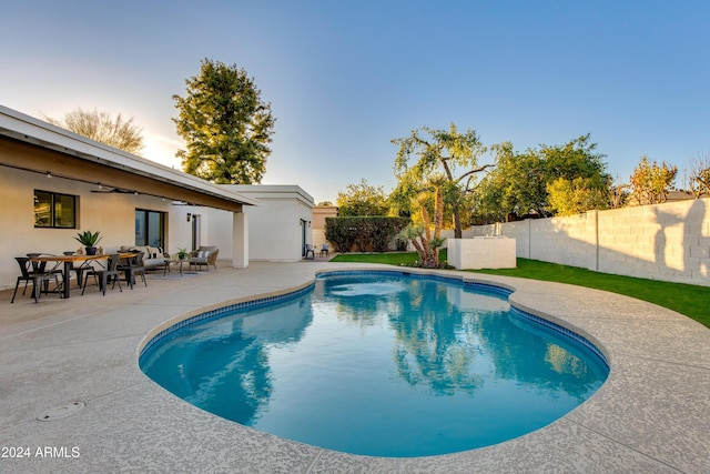 view of pool featuring a patio area and an outdoor hangout area