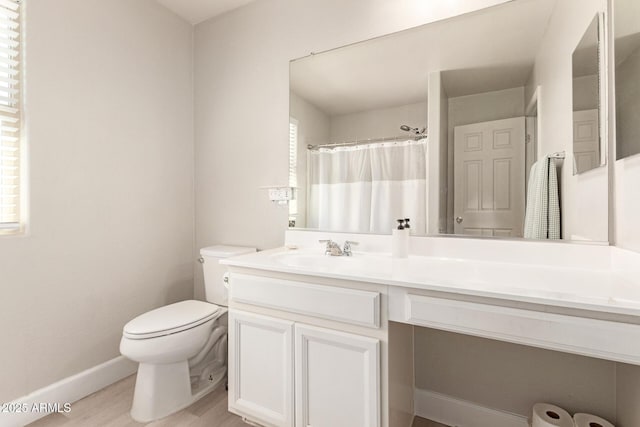 263 N Wilson Dr, Chandler, AZ 85225 - bathroom with vanity, wood finished floors, and a shower with curtain