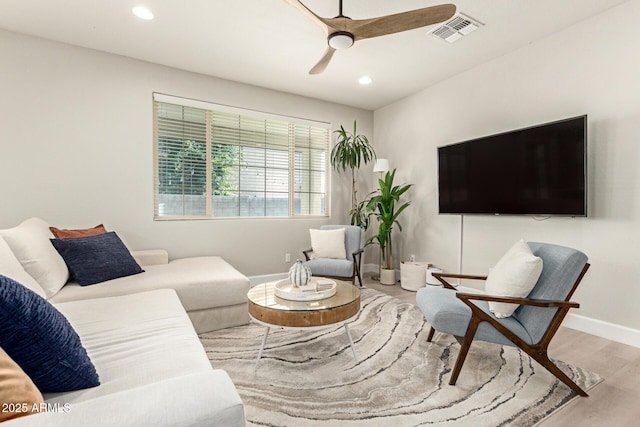 263 N Wilson Dr, Chandler, AZ 85225 - living area featuring wood finished floors, ceiling fan, and recessed lighting