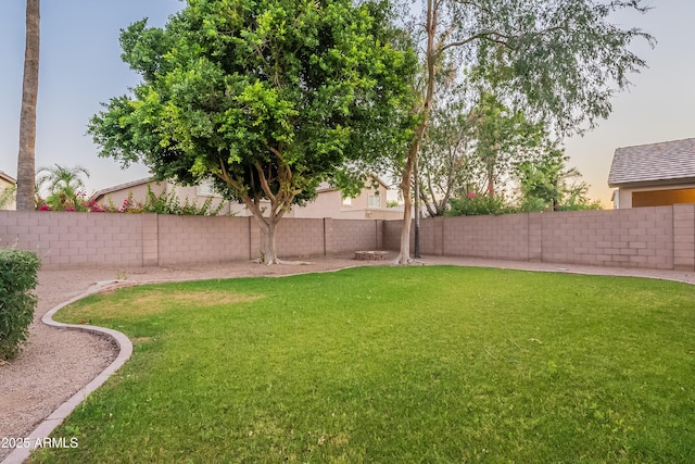 2421 W Indigo Dr, Chandler, AZ 85248 - view of yard