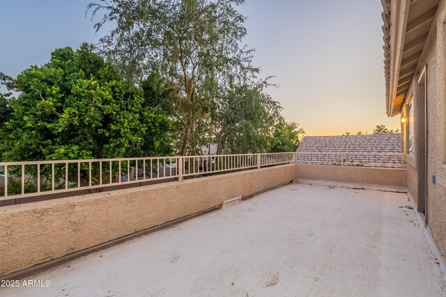 2421 W Indigo Dr, Chandler, AZ 85248 - view of patio / terrace