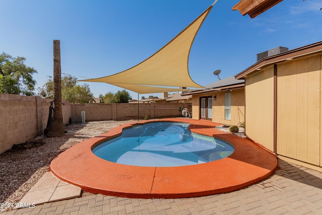 3837 W Dailey St, Phoenix, AZ 85053 - view of swimming pool with a fenced backyard, a patio area, and a fenced in pool