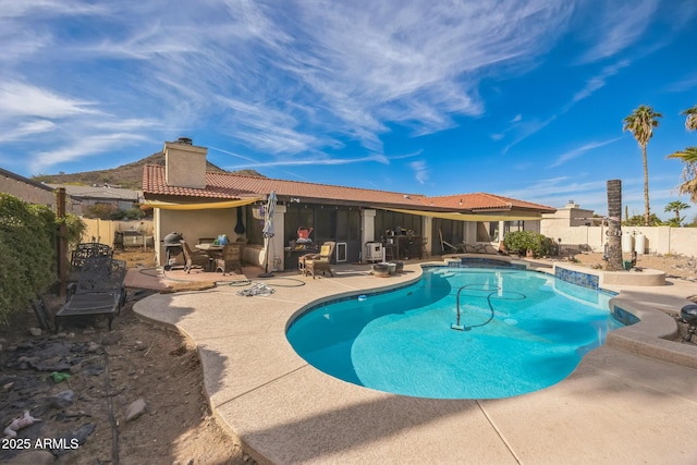 1908 E Beck Ln, Phoenix, AZ 85022 - view of pool featuring a patio area and a fenced backyard