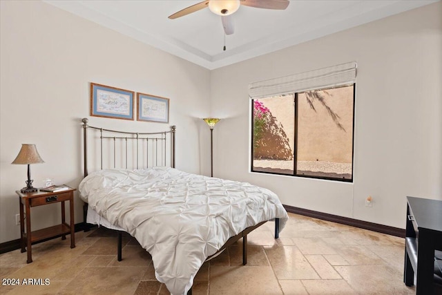 bedroom featuring ceiling fan