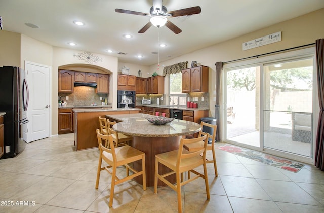 708 E Dry Creek Rd, San Tan Valley, AZ 85143 - dining room with ceiling fan, light tile patterned flooring, and recessed lighting
