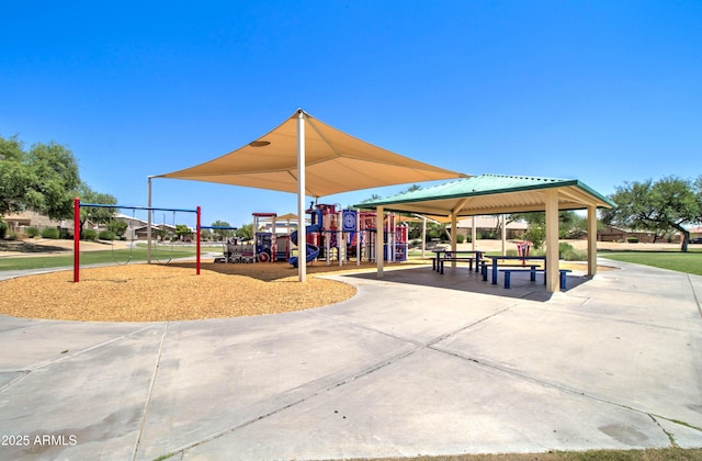 708 E Dry Creek Rd, San Tan Valley, AZ 85143 - view of community with a gazebo