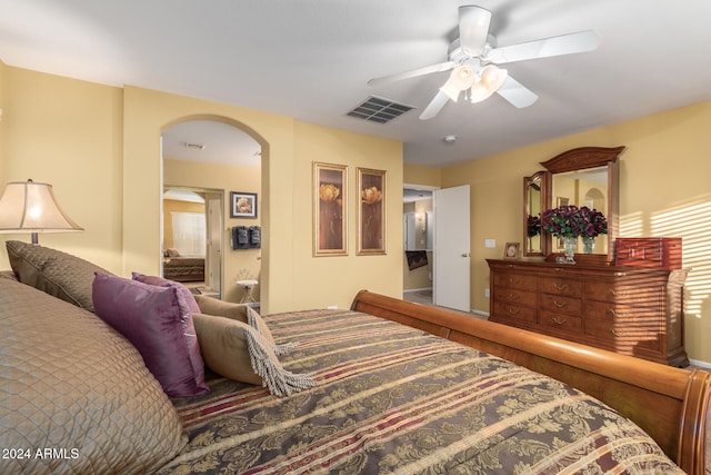 bedroom featuring ceiling fan