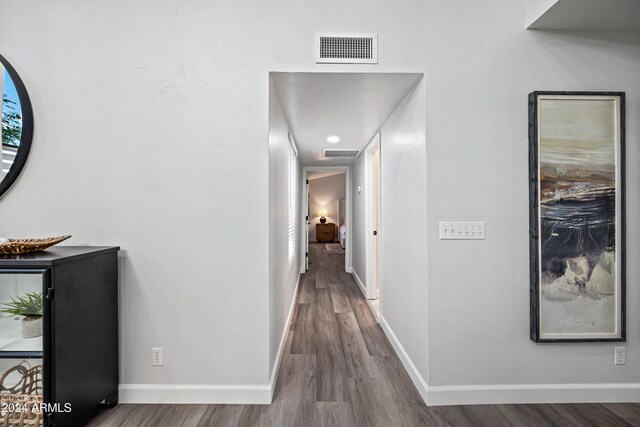 394 E Redfield Rd, Chandler, AZ 85225 - hallway featuring wood finished floors and baseboards