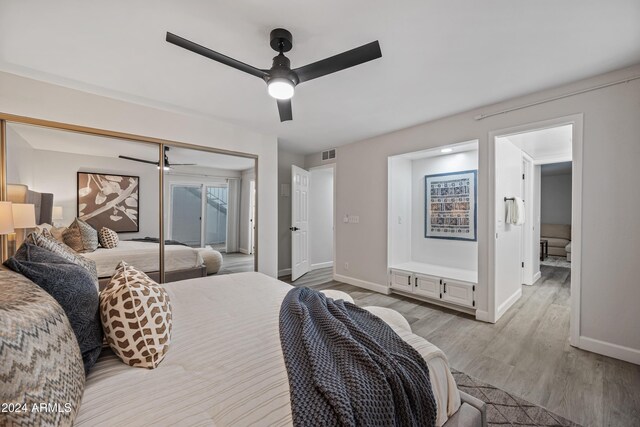 394 E Redfield Rd, Chandler, AZ 85225 - bedroom featuring baseboards, access to exterior, light wood-style flooring, and a ceiling fan