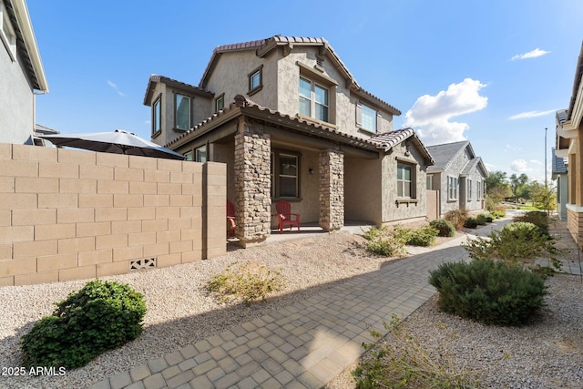 view of front of property