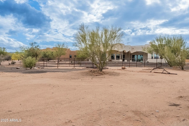 28423 N 139th St, Scottsdale, AZ 85262 - view of yard featuring fence