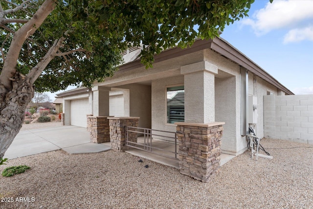 view of front of house with a garage