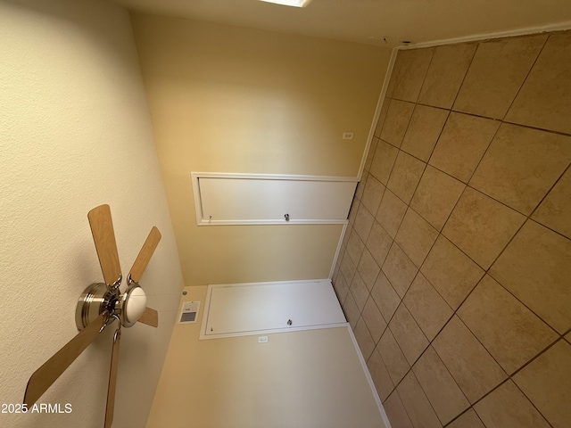 4913 W Maryland Ave, Glendale, AZ 85301 - view of laundry area