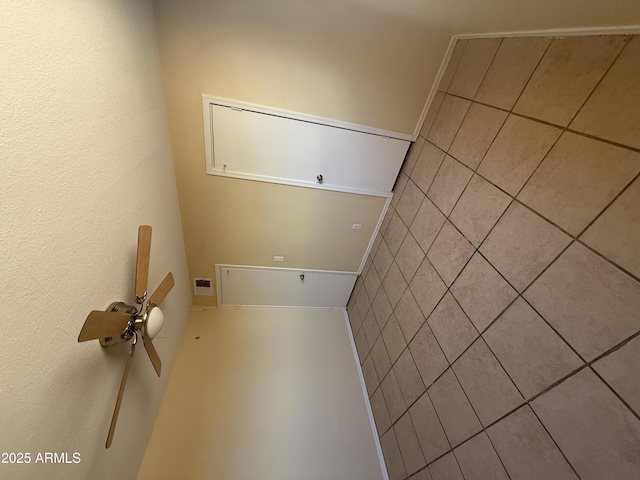 4913 W Maryland Ave, Glendale, AZ 85301 - laundry room featuring ceiling fan