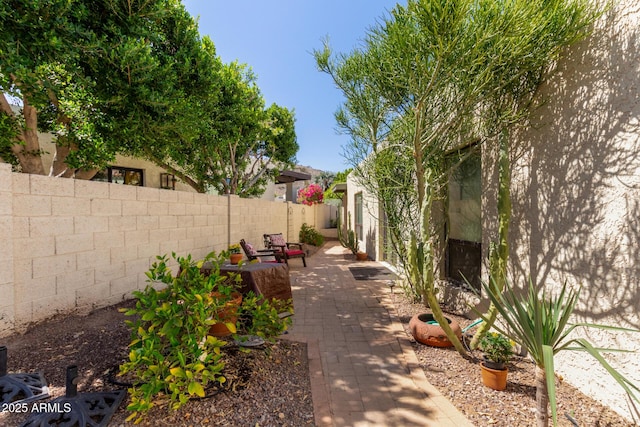 9012 S 47th Pl, Phoenix, AZ 85044 - view of yard featuring a fenced backyard and a patio