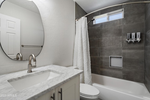 4904 E Tierra Buena Ln, Scottsdale, AZ 85254 - bathroom featuring toilet, shower / bath combo, vanity, and a textured wall