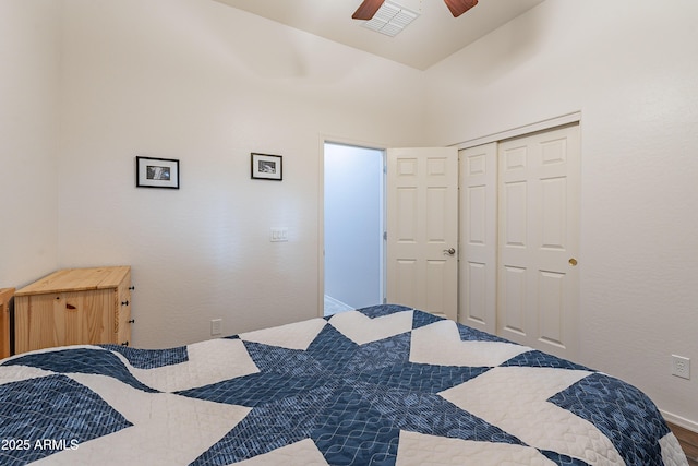 bedroom featuring a closet and a ceiling fan