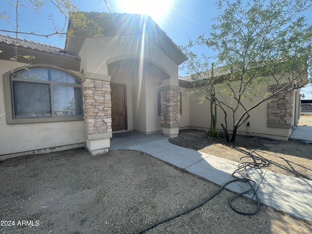 view of property entrance